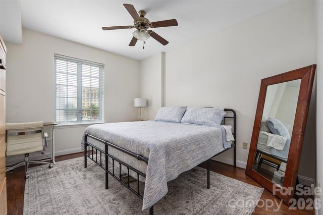 300 W 5th Street 419, Charlotte, NC 28202