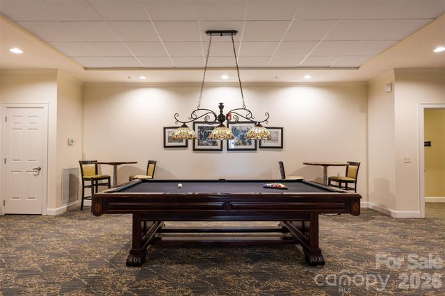 300 W 5th Street 419, Charlotte, NC 28202