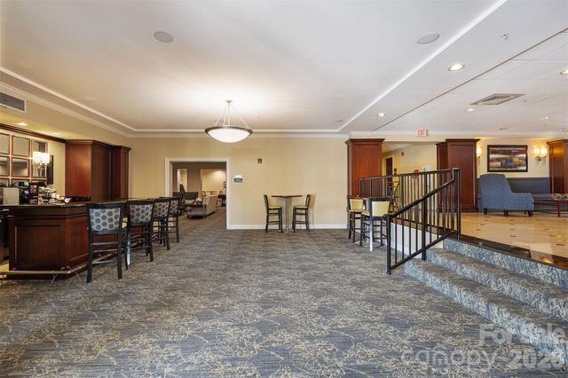 300 W 5th Street 419, Charlotte, NC 28202