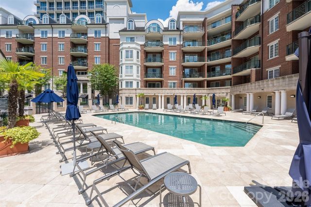 300 W 5th Street 419, Charlotte, NC 28202