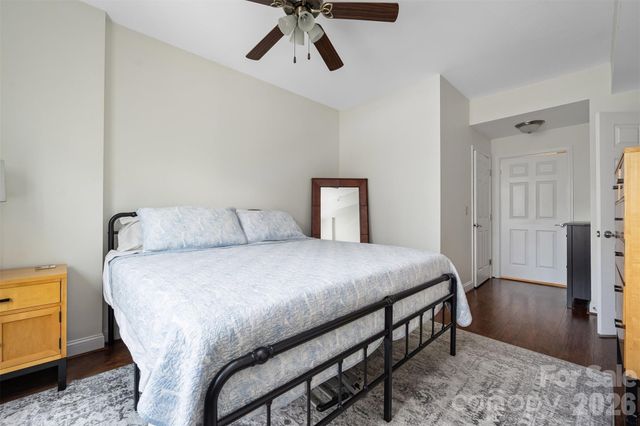 300 W 5th Street 419, Charlotte, NC 28202