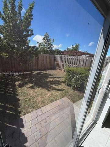 12527 NW 24 AVE 12527, Miami, FL 33167