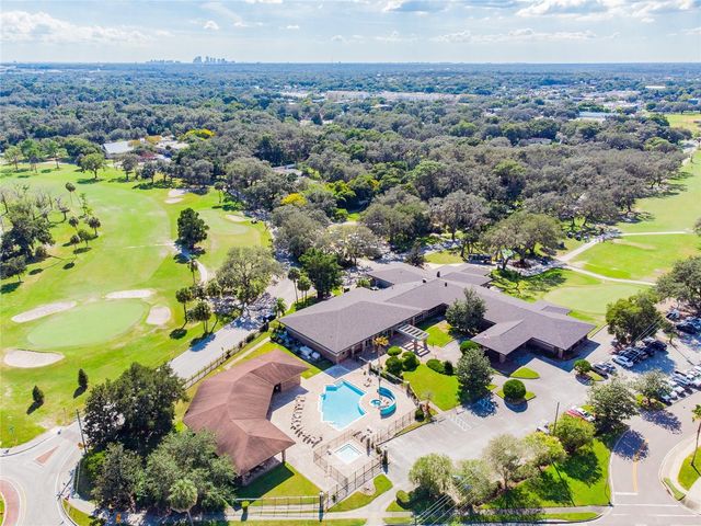 302 DEER PARK AVENUE, Tampa, FL 33617