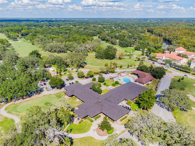 302 DEER PARK AVENUE, Tampa, FL 33617