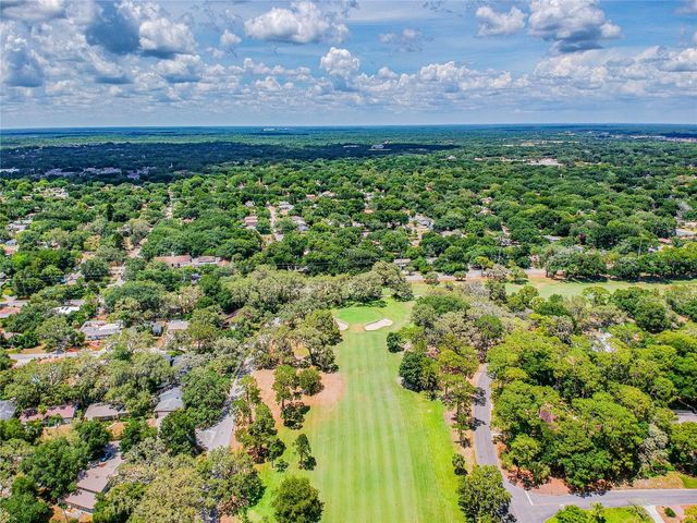 302 DEER PARK AVENUE, Tampa, FL 33617