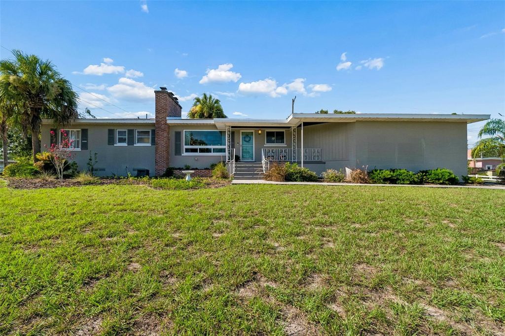 302 DEER PARK AVENUE, Tampa, FL 33617