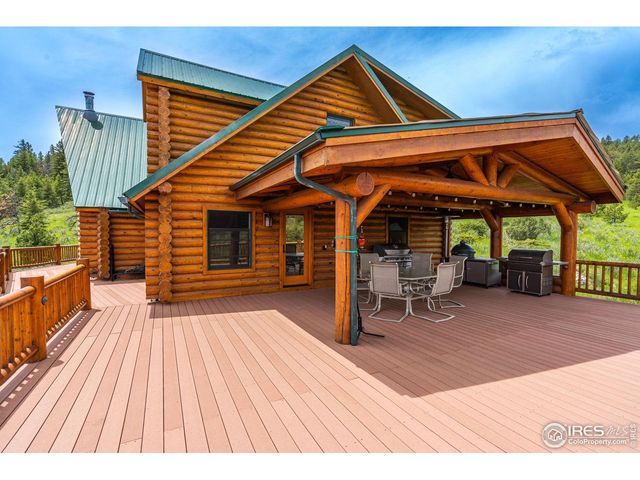 555 James Park Trl, Loveland, CO 80537