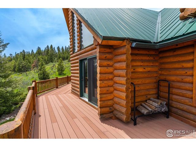 555 James Park Trl, Loveland, CO 80537