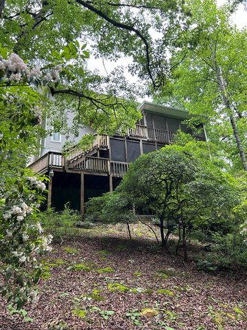 746 Mission Dam Road, Hayesville, NC 28904