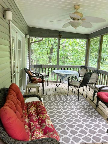 746 Mission Dam Road, Hayesville, NC 28904