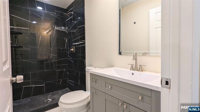 7 Maple Street 1, Bloomfield, NJ 07003