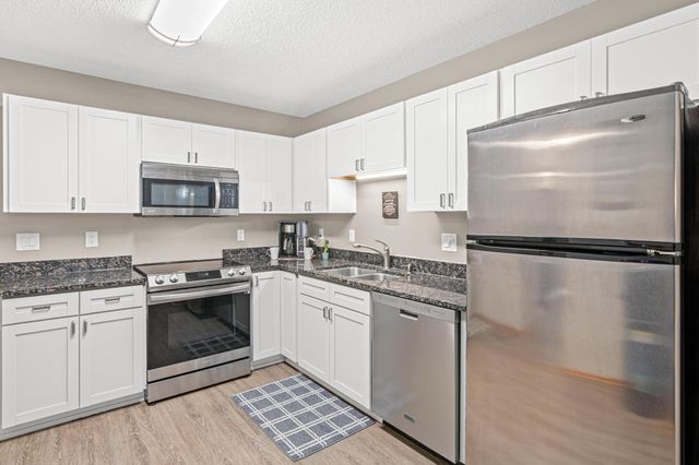 13145 Gemstone Court, Apple Valley, MN 55124