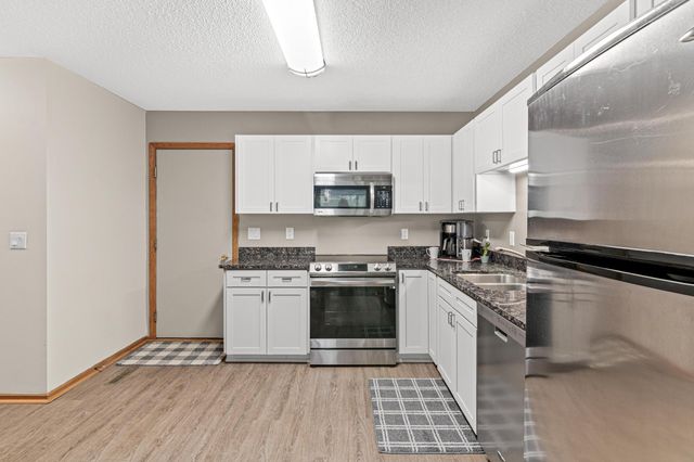 13145 Gemstone Court, Apple Valley, MN 55124