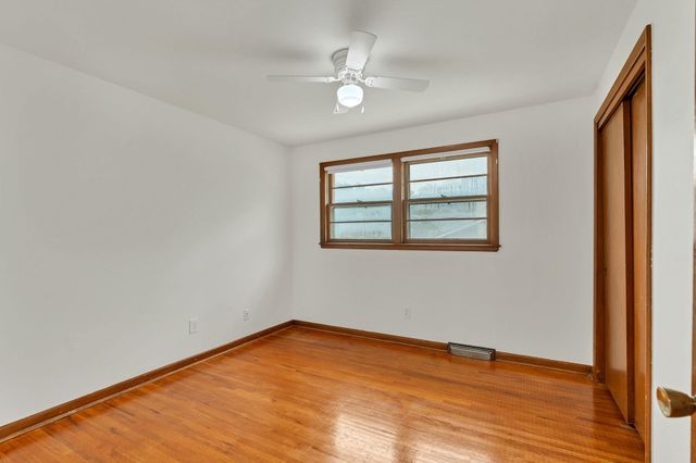1210 N Farmstead St, Wichita, KS 67208