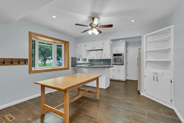 1210 N Farmstead St, Wichita, KS 67208