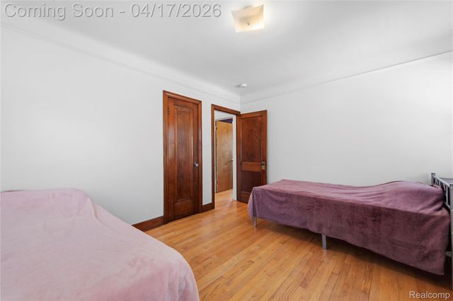 8549 Marygrove Drive, Detroit, MI 48221