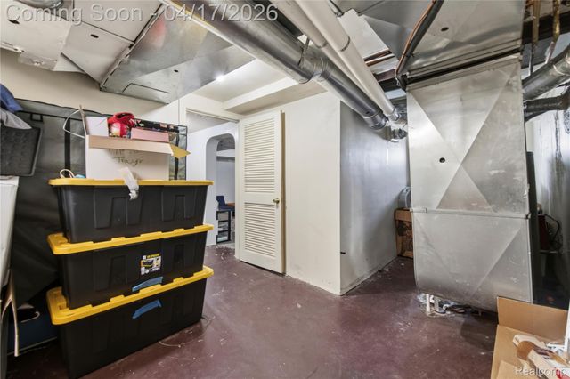 8549 Marygrove Drive, Detroit, MI 48221