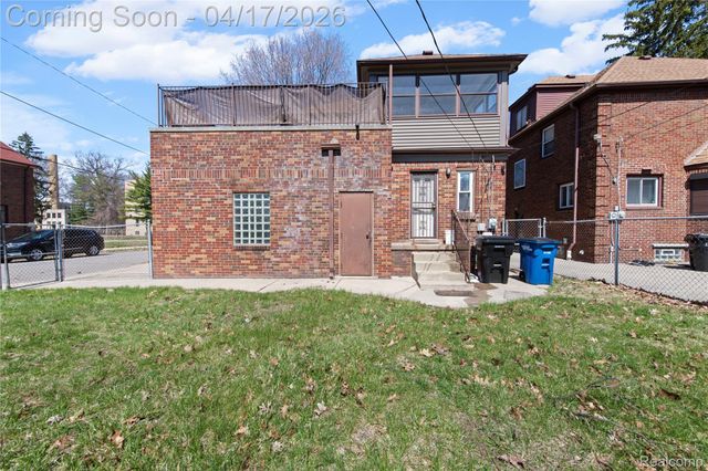 8549 Marygrove Drive, Detroit, MI 48221