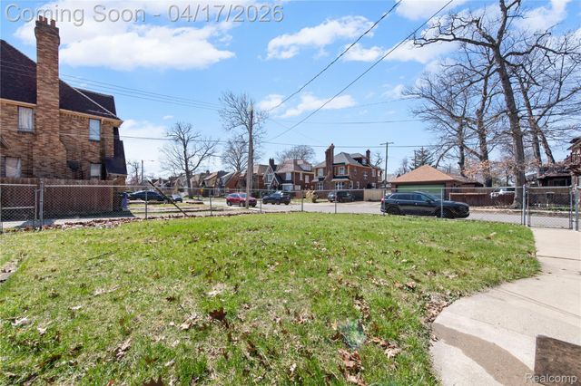 8549 Marygrove Drive, Detroit, MI 48221