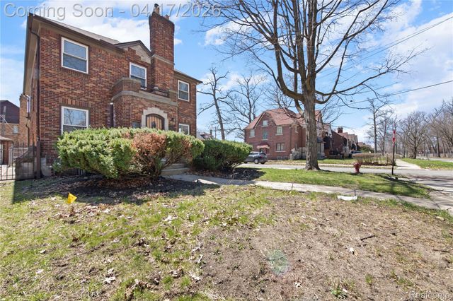 8549 Marygrove Drive, Detroit, MI 48221