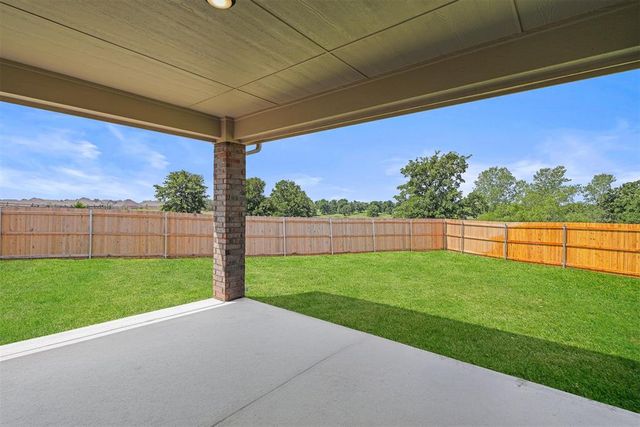 2473 Erin Way, Blanchard, OK 73010