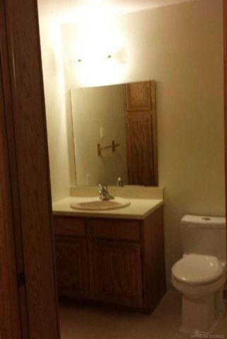 15530 Ashley Court, Macomb Twp, MI 48044