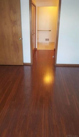 15530 Ashley Court, Macomb Twp, MI 48044