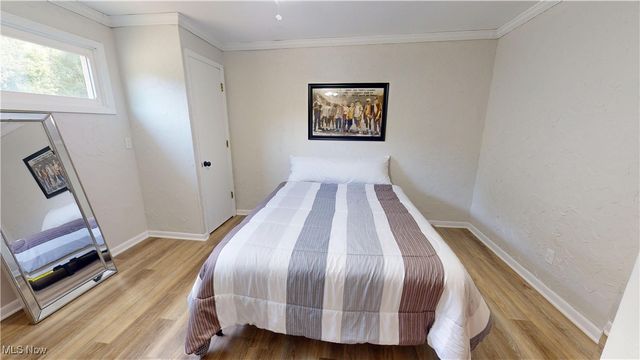 2680 W South Range Road, Columbiana, OH 44408