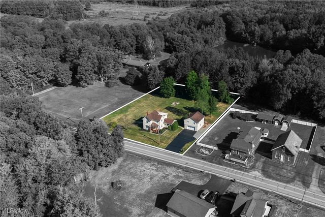 2680 W South Range Road, Columbiana, OH 44408