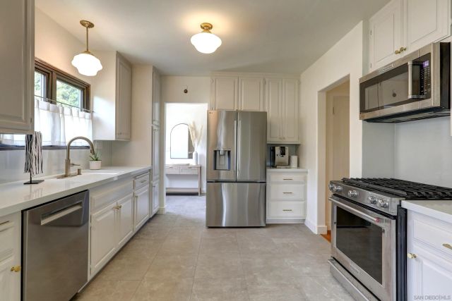 3316 Freeman St, San Diego, CA 92106