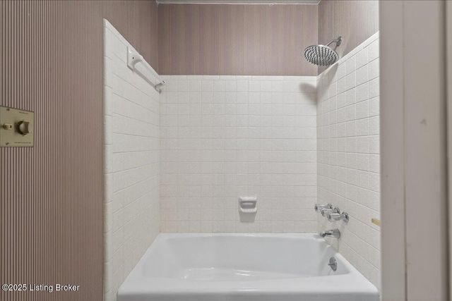 5800 Coach Gate Wynde 319 C, Louisville, KY 40207