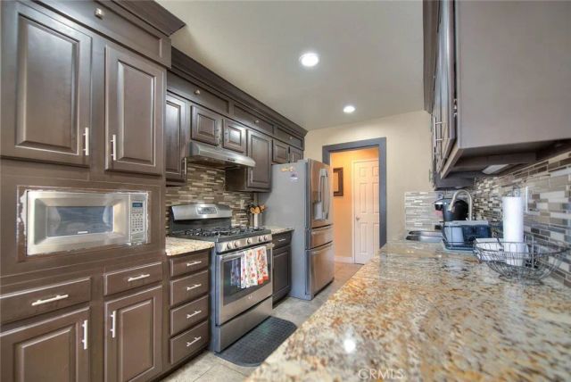 8723 Larkin Court, Riverside, CA 92503