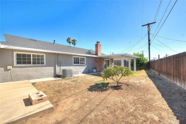 8723 Larkin Court, Riverside, CA 92503