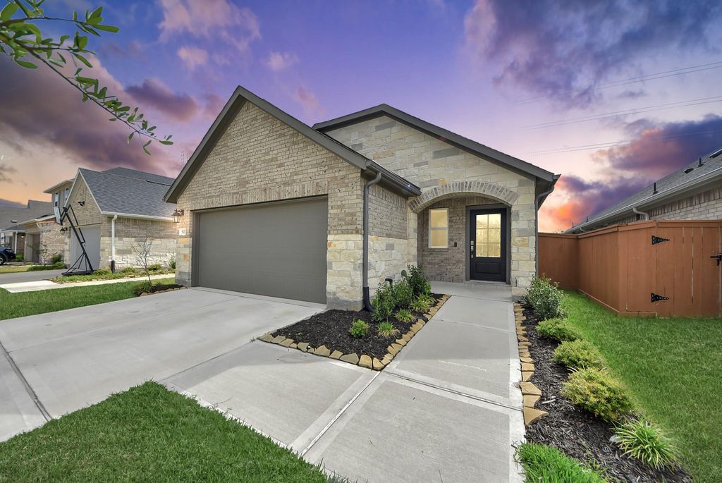 5826 Havana Mist Drive, Katy, TX 77493