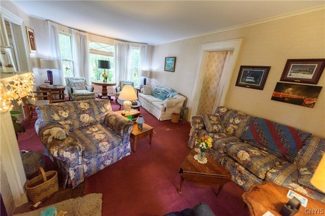 20 West Lake Street, Skaneateles, NY 13152