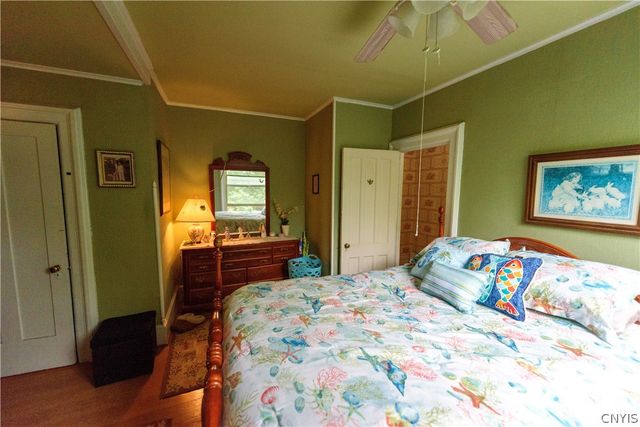 20 West Lake Street, Skaneateles, NY 13152