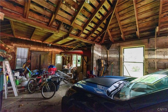 20 West Lake Street, Skaneateles, NY 13152