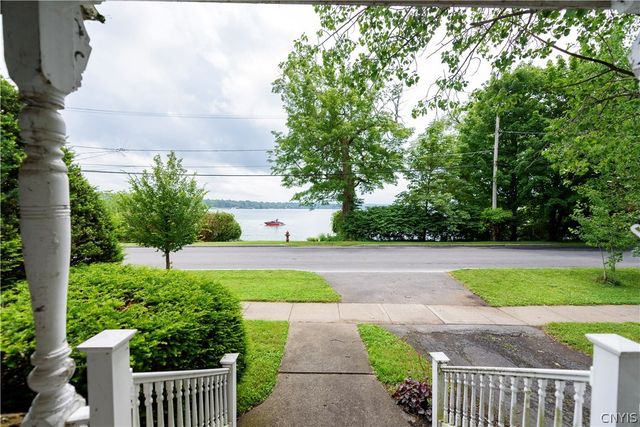 20 West Lake Street, Skaneateles, NY 13152