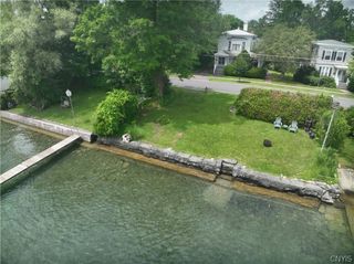 20 West Lake Street, Skaneateles, NY 13152