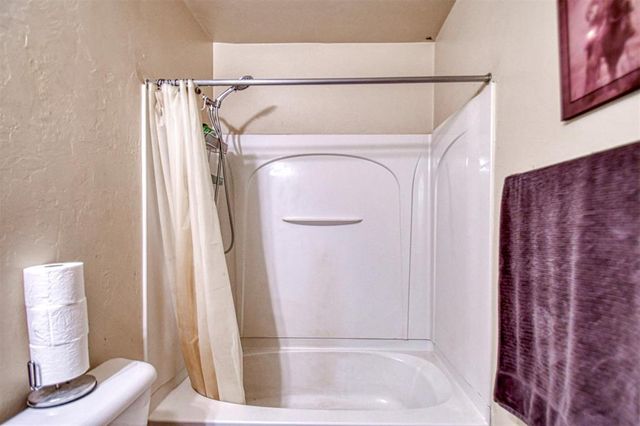 700 Ga Zump Drive, Norman, OK 73069