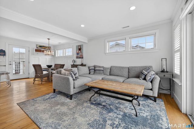 2 Pequot Trail, Old Saybrook, CT 06475