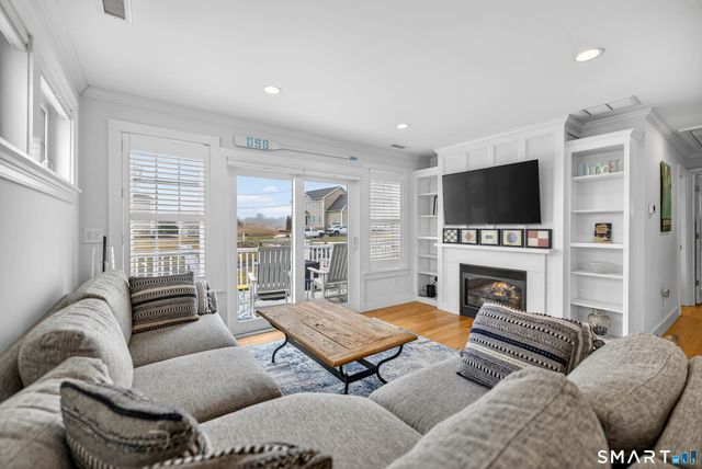 2 Pequot Trail, Old Saybrook, CT 06475