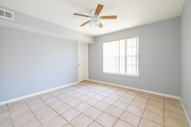 14600 Fonmeadow Drive 1702, Houston, TX 77035