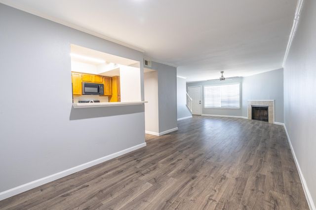 14600 Fonmeadow Drive 1702, Houston, TX 77035
