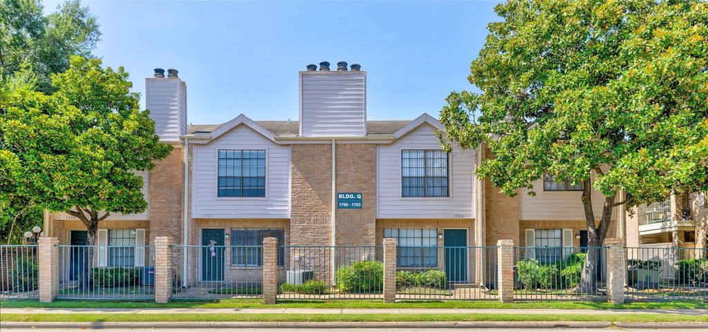 14600 Fonmeadow Drive 1702, Houston, TX 77035