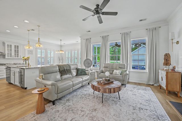 4158 Home Town Lane, Ravenel, SC 29470