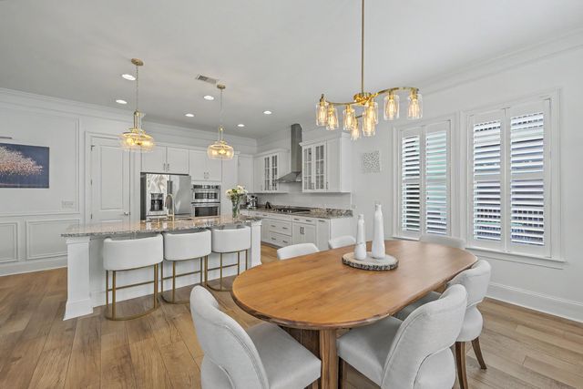 4158 Home Town Lane, Ravenel, SC 29470