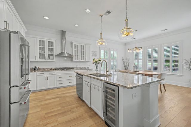 4158 Home Town Lane, Ravenel, SC 29470