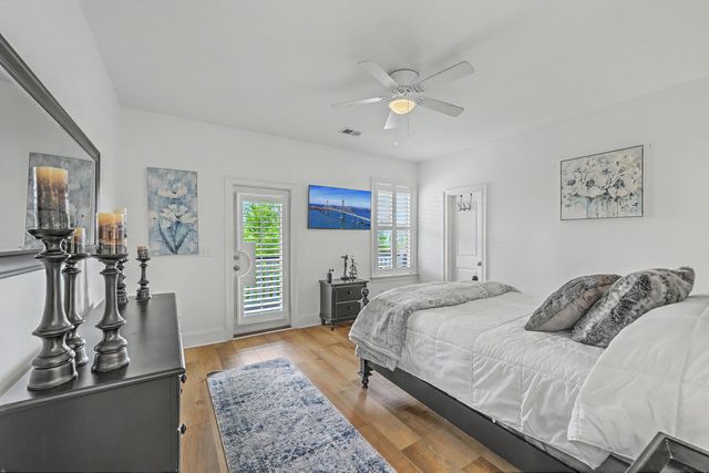 4158 Home Town Lane, Ravenel, SC 29470