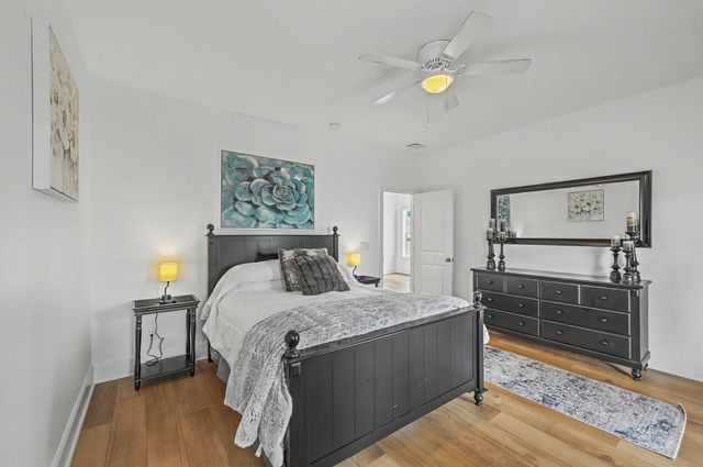 4158 Home Town Lane, Ravenel, SC 29470